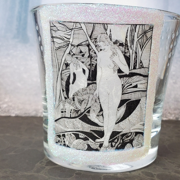 Divine Woman Tealight Holder - Picture 5 of 5